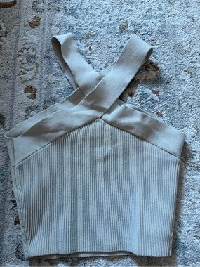Aritzia Babaton Criss-Cross Crop Top